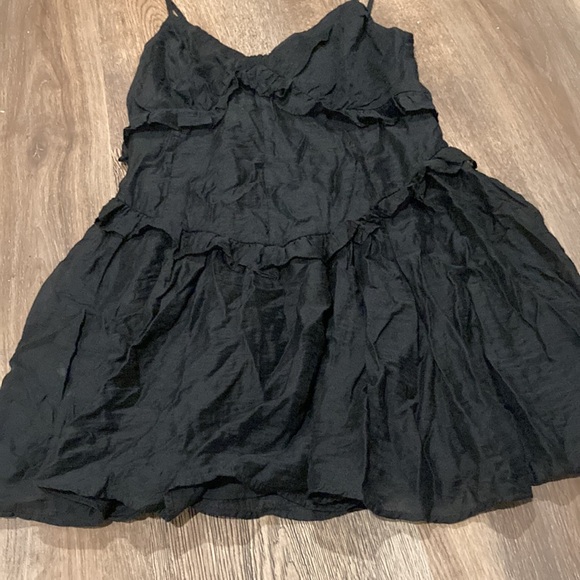 Black Abercrombie Ruffle Dress - Picture 3 of 6